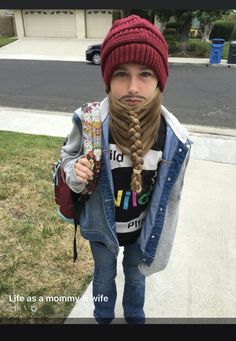 Candy Land Party, Wednesday Outfit, Wacky Wednesday, Valentine Hair, Crazy Hat Day, Hairstyles Kids, Crazy Hair Day