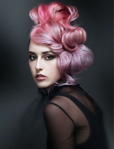 Weird Hair, Futuristic Hair, Hair Photoshoot, Avant Garde Hair, Hairstyle Inspiration, Avant Garde Fashion, Bridal Shoot, Naha