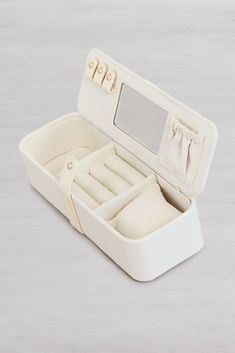 Béis 'The Jewelry Case' in Black - Small Travel Jewelry Case White Rectangular Jewelry For Everyday Use, Modern Rectangular Jewelry Storage For Gift, White Rectangular Cosmetic And Toiletry Storage, Beige Rectangular Jewelry Gift, White Rectangular Cosmetic And Toiletry Storage Gift, Rectangular White Cosmetic And Toiletry Storage Gift, Black Cosmetics, Plastic Water Bottles, Suitcase Bag