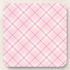 pink and white plaid pattern background