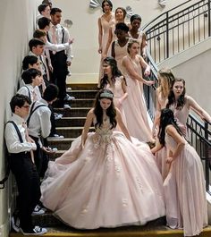 Western Dama Dresses, Long Dama Dresses For Quince, Quinceanera Court Pictures Pink, Damas For Quince, Quince And Damas, Quince Damas And Chambelanes, Quinceanera Damas And Chambelanes, Quince Court Dresses, Debut Court