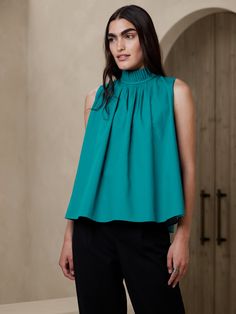 Mock-Neck Top | Banana Republic Factory Top Banana, Mock Neck Top, Banana Republic Factory, Key Hole, Neck Collar, Sleeveless Blouse, Mock Neck, Banana Republic, Key