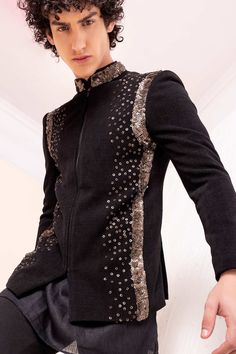 Black jodhpuri with sequins hand embroidery. Paired with a plain short kurta and a matching pant. - Aza Fashions Acotar Fashion, Sangeet Outfit For Men, Black Jodhpuri, Specific Shirts, Boys Shirts Style, Indian Wedding Suits Men, Shalwar Kameez Designs, Sangeet Outfit, Kurta Patterns