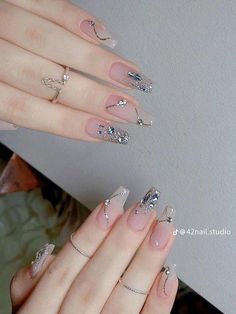 Makeup Tip, Nails Yellow, Asian Nails, Beauty Nails Design, Fancy Nails Designs, Blush Nails, Pretty Gel Nails, Pretty Nail Art, Elegant Nails