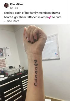 a person with a tattoo on their arm and the caption reads, she had each of her family members grow a heart and got them tattooed in order so cute