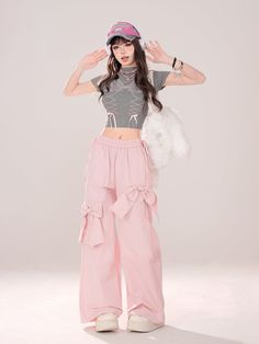 ❤︎❤︎ Oversized Cargo Pants, Pink Cargo Pants, Crop Top Dress, Cargo Pants Women, Pink Bow, Night Dress, Pretty Outfits, Cargo Pants, Wide Leg Pants