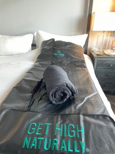 HigherDOSE Infrared Sauna Blanket Benefits + Review Discount Coupon Code #bestsauna #higherdose #herhealthystyle Healthy Restaurants, Healthy Restaurant