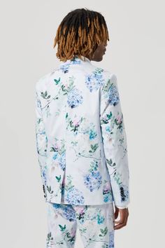 Bloomin' gorgeous. The Pickhurst blue suit jacket was designed to make sure you stand out in the crowd - we just knew you needed another floral suit to add to your collection. Cut from a lightweight cotton blend, it's the perfect piece to bring the sunshine all year-round for occasions here or abroad. Cut with a peak lapel, straight flap pockets & double darts. When paired with the matching skinny fit trousers this jacket makes a statement. Floral Suit, Blue Suit Jacket, Peak Lapel, Blue Suit, Cotton Jacket, The Sunshine, Blue Floral, Suit Jacket, Cotton Blend