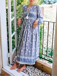 Vintage Chic Women Tie Neck Long Sleeve Floral Porcelain Print Beach Bohemian Maxi Dresses Ladies Rayon Cotton Boho Dress Robe - AliExpress 200000345 Cotton Boho Dress, Bohemian Midi Dress, Boho Queen, Porcelain Print, Women Tie, Maxi Skirt Boho, Boho Midi Dress, Bohemian Maxi, Boho Mini Dress