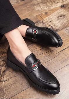 Men Leather Sandals Fashion, Black Brogues, Official Shoes, Libra Life, Male Shoes, Leather Sneakers Men, Mens Slip On Shoes, Cold Blooded, Gentleman Shoes