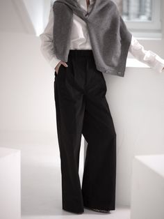 Chic easy to wear cotton trousers with pin tuck and wider leg. Stunning silhouette. Model is in MINUSEY S. * MINUSEY S = EU 34, US 2* MINUSEY M = EU 36, US 4* 100% Cotton* Dry clean* Made in Korea - Model Height: 169cm/5'6" (US2, EU34) Baggy Cotton Wide Leg Pants For Work, Classic Cotton Wide Leg Workwear Pants, Classic Cotton Wide Leg Pants For Work, Baggy Classic Wide Leg Workwear Pants, Classic Baggy Wide Leg Work Pants, Classic Baggy Wide Leg Pants For Work, Chic Cotton Winter Pants, Chic Winter Cotton Pants, Solid Cotton Wide Leg Pants For Work