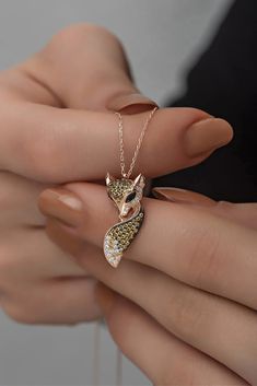 Silver Animal Design Jewelry For Gifts, Silver Jewelry With Animal Design For Gift, Animal Design Jewelry Gift, Fox Charm, Fox Necklace, Gold Fox, Fox Jewelry, Foxes Necklace, Fox Pendant