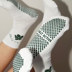 Treat your feet to the ultimate comfort you've been dreaming of! Our grip crew socks are crafted from the finest breathable cotton with built-in compression arch support and soft elastic on the top of the foot for a perfect fit. Elevate your pilates reformer experience with improved grip, stability, and mobility.What are you waiting for? Transform your workout with these bbys! DETAILS Crew style Grip, stability and mobility Compression arch support Lightweight breathable cotton-blend stretch kni Cute Pilates Socks, Pilates Socks Aesthetic, Pilates Set, Socks Design, Pilates Clothes, Pilates Socks, Reversible Swimwear, Sweat Sets, Yoga Socks