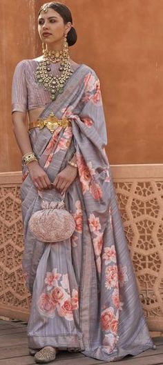 Black and Grey color Saree in Viscose fabric with Floral, Printed, Weaving work Floral Silk Saree, Designer Silk Sarees, Latest Designer Sarees, Designer Sarees Online, Art Silk Sarees, Floral Collection, Grey Art, Draped Fabric, Viscose Fabric