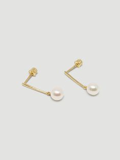 THE PEARL BAR DROP EARRINGS Drop Earrings Wedding, Chain Drop Earrings, Pearl Earrings Wedding, Wedding Earrings Drop, Flat Back Earrings, Pearl Collection, The Pearl, Earrings Collection, Pearl Studs