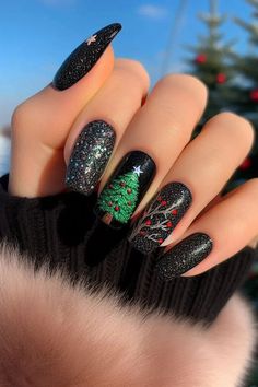 Get inspired with these Black Christmas Nails that combine elegance and holiday cheer! Featuring Glitter Accent Nails and festive designs, these Winter Nails Acrylic are perfect for celebrating the season. Choose from cute to classy styles in shades of white, gold, red, silver, and green. Whether you prefer short, simple, goth, or french looks, there’s something for everyone to enjoy a merry holiday! Nails Short And Simple, Fun French Tips, Christmas Nails Black, Black Christmas Nails, Black Gold Nails, Elegant Goth, Black Nails With Glitter, Elegant Manicure, Glitter Accent Nails