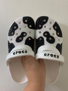 Mooooooove Over these super cute custom crocs are ready to be gifted To that special someone in your life who loves cow print ... and yes these come in different colors! Don't be afraid to Send me a message if you want to order a custom color! Cow Print Crocks, Bedazzled Cow Print Crocs, Cow Doughnut, Cute Shoes To Buy, Custom Crocs Shoes Paint, Cool Shoes Aesthetic, Cow Print Crocs, Custom Crocs Diy, Cow Print Things