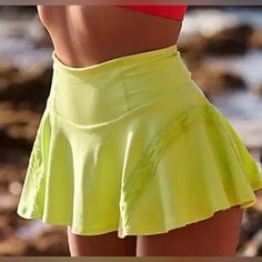 Sporty And Sweet, This Active Skort Features A Fun And Flowy Skirt Over Skim-Fitting Shorts With A High-Rise Waistband With A Flirty Pleated Design. Wishlist Ideas, Athletic Skirts, Free People Skirt, Fp Movement, Flowy Skirt, Rush, Womens Skirt, Free People, High Rise