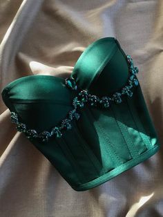 Rhinestone Bustier, Korsett Top, Corset Fashion Outfits, Estilo Hipster, Bridal Corset, Corset Outfit, Corset Fashion, Satin Corset, Looks Party