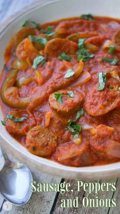 sausage, peppers and onions in tomato sauce