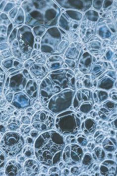 water bubbles are seen in this close up photo