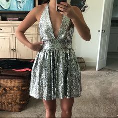 Never Worn Glamorous Sequin Dress For Spring Homecoming, Glamorous Spring Homecoming Sequin Dress, Silver Summer Homecoming Dresses, Silver Dresses For Summer Homecoming, Spring Shiny Sleeveless Dress, Shiny Sleeveless Spring Dresses, Shiny Sleeveless Dress For Spring, Spring Sleeveless Shiny Dresses, Sleeveless Shiny Spring Dresses