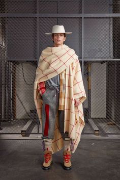 Coinciding with Milan Fashion Week, Virgil Abloh has unveiled a glimpse to his OFF-WHITE 2015 Urban Soldier, Mens Poncho, Photo Mode, Clothing Designs, Male Portrait, Mode Inspo, Traditional Clothing