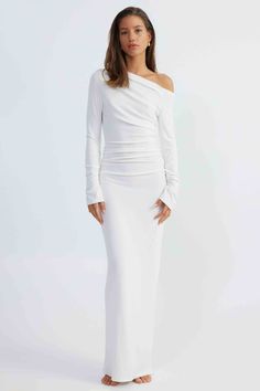 SNDYS Reya Maxi Dress White Maxi White Dress, Off Shoulder Neckline, Maxi Dress White, Yellow Bridesmaids, Ivory Dress, Off The Shoulder Long Sleeve, Romantic Dinner, Blue Bridesmaids, Date Night Dresses