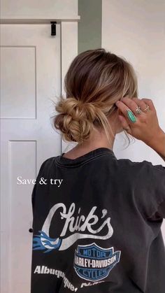 Straight Hair Styling Ideas For 2024 Easy Messy Bun For Medium Hair Wedding, How To Put Up Long Hair Messy Buns, Easy Hairstyles For Updos, Easy And Cute Hair Styles, Different Hair Buns, Messy Low Bun With Claw Clip, Easy Long Updo, Messy Easy Bun, Hair Up For Concert