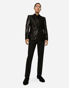 Sequined Sicilia-fit jacket: Button fastenings on the front Buttoned cuffs The model is 185 cm tall and wears a size IT 48 Made in Italy Blazers Black, Man Suits, Sequin Jacket, Workout Jacket, Black Blazers, Formal Wear, Evening Wear, Mens Clothing Styles, Mens Suits