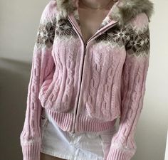 Academia Sweater, Natasha Romanoff, Vintage Fur, Winter Fits, Looks Style, Dream Clothes, Look Cool