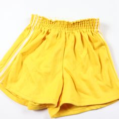 Vintage 70s Pele Brand Soccer Shorts Soccer Shorts Brand New The Size Is Youth Large Measurements Are: 2.5 Inch Inseam 10.5 Inch Overall Length 9 Inch Waist Yellow 50% Cotton 50% Polyester Check Out My Other Items For Sale In My Store! Bin 5/Youth Soccer Shorts, Kids Bottoms, Items For Sale, Vintage 70s, Yellow White, Overalls, Soccer, Brand New, Yellow