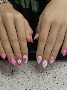 Nails Inspo Simple Design, Nails With Blooming Gel Designs, Simple Nail Ideas For Beginners, Grad Picture Nails, 8 Ball Nails Pink, Almond Simple Nail Ideas, Nail Inspo Ideas Simple, Nail Ideas With Blooming Gel, Nail Designs For Back To School