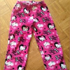 Need In Xxs/Xs Or Youth 12-14 Around There Hello Kitty Plush Pj Pants, Y2k Pajama Pants, Cute Pink Sleepwear Long Pants, Cute Pink Sleepwear With Long Pants, Hello Kitty Pyjamas Pants, Cute Pink Fitted Pants, Cute Fitted Pink Pants, Fitted Cute Pink Pants, Pink Heart Print Bottoms For Loungewear