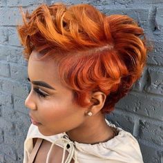 Fiery Red Highlights for a Confidence-Boosting Transformation Short Hairstyles For Black Women, Hair Short Cuts, Short Curls, Short Natural Hair, Punk Hair, Sassy Hair, Best Short Haircuts, Trending Hairstyles, Short Natural Hair Styles