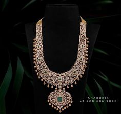 Emerald Haram, Lehenga Half Saree, Mehendi Lehenga, Diamond Ornaments, Lehenga Indian, Indian Wedding Lehenga, Half Saree Lehenga, Saree Lehenga, Tanzanite Necklace