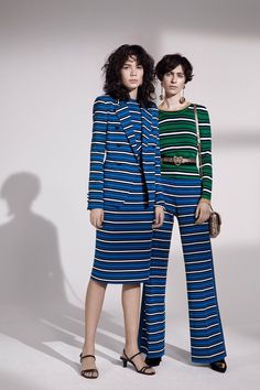 Jacket Runway, Colour Block Dress, Striped Jersey Dress, Giovanna Battaglia, Winter Typ, Anna Dello Russo, Nice Outfits, Blazer Designs, Block Dress