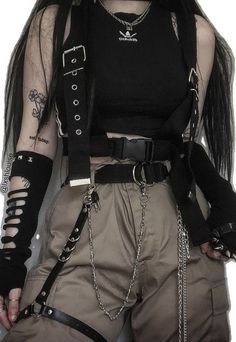 Modele Fitness, E Girl Outfits, Tomboy Style Outfits, Swaggy Outfits, Tomboy Fashion, Goth Outfits, Alternative Outfits, Inspired Outfits, Really Cute Outfits