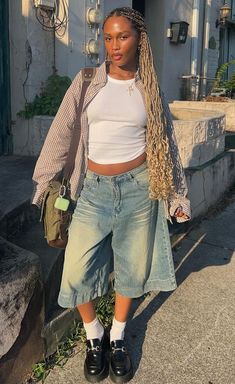 Shorts And Cardigan Outfit, Calm Fits, Camp Flog Gnaw, Tomboy Femme, Fit Checks, Cardigan Outfit, Fashion Top Outfits, Nice Clothes, Cardigan Outfits