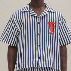 Size M Spring Button-up Camp Shirt For Streetwear, Pinstripe Cotton Short Sleeve Shirt, Summer Tops With Striped Camp Collar, Casual Pinstripe Cotton Shirt, Navy Tops With Striped Collar For Summer, Summer Camp Collar Tops With Striped Collar, Navy Top With Striped Collar For Summer, Pinstripe Cotton Collared Shirt, Summer Pinstripe Cotton Shirt