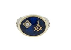 Vintage 10K Masonic Ring with synthetic spinel and 1 single cut diamond ring totaling 0.03 Carats. Pre-owned . Great Condition. Size 10.5 Masonic Ring, Rings Statement, Statement Rings, Diamond Cuts, Diamond Ring, Jewelry Rings, Accessory Gift, Size 10, Electronic Accessories