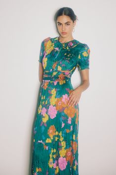 Brooklyn Floral Midi Dress Green Ruched Midi Dress, Green Midi Dress With Pleated Waist And Short Sleeve, Green Short Sleeve Midi Dress For Evening, Spring Green Midi Dress With Pleated Waist, Green Midi Dress With Pleated Waist For Spring, Green Ruched Short Sleeve Dress, Midi Party Dress, August Wedding, Print Trends