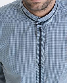 Mao collar with gross grain tape details Fashion Design Men, Zara Man Shirts, Shirt Collars, Detail Couture, Kurta Pajama Men, Kurta Men