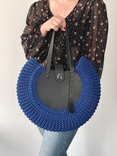 Crafted with love and precision, our crochet shoulder bag is the perfect blend of style and functionality. This large capacity bag is designed to be your versatile companion, whether you're heading out for a day at the beach, a trip to the farmers' market, or just need an everyday carry-all.  With its generous size, you'll never have to worry about running out of space for your essentials and more. MAIN FEATURES. - Handbag handles are adjustable and have a maximum length of 70 cm (27.6 in), whic Everyday Crochet Crossbody Bag, Crochet Satchel Shoulder Bag, Crochet Bag With Round Handles For Everyday Use, Handmade Shoulder Bag With Round Handle For Shopping, Crochet Satchel Bag For Everyday Use, Crochet Bag With Double Handles For Everyday Use, Handheld Crochet Bags For Everyday Use, Everyday Crochet Handheld Bag, Everyday Crochet Shoulder Bag