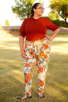 The Adult's Paperbag Pants Pattern is on-trend and will have you feeling your best! These pants not only look great, but they are comfortable at the same time! The elastic waistband design and knit fabric come together to make an easy pull-on pant with cut sash detail at the waist. The pants can be capri length or full length. Sizes: This PDF sewing pattern comes in sizes XXS - 5XL. This pattern is drafted to our curvy size chart (based on the female body type). Fabric Recommendation: The Paperb Women Trousers Pattern, Ellie And Mac, Trouser Pattern, Waistband Design, Body Types Women, Sell Dresses, Sewing Clothes Women, Paperbag Pants, Female Body