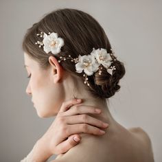 Handmade Chiffon Flowers Hairpin Suit Bridal Hair Wedding Wedding Hair Medium, Wedding Hair Medium Length, Beach Style Wedding, Winter Wedding Accessories, Pearl Headpiece Wedding, Hair Ornaments Wedding, Hairstyles For Brides, Flower Headpiece Wedding, Floral Wedding Hair