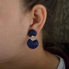 Mermaid Seashell, Minimalist Art Deco, Lapis Lazuli Earrings, Deco Earrings, Lapis Lazuli Gemstone, Yellow Gold Earrings, Diamond Dangle Earrings, Art Deco Earrings, Yellow Gold Earring