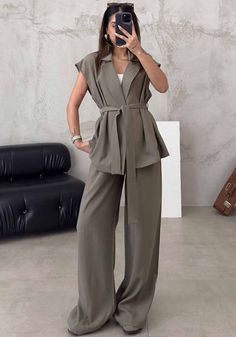 Large Pants Outfit, Female Suit, Large Pants, Wide Leg Pant Suit, Mid Waist Pants, Sleeveless Suit, Two Piece Pants Set, Sleeveless Cardigan, Fashion 2024