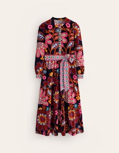 Autumn calls for cord. Our Alba maxi dress is stitched to a tiered shape with long sleeves, a rounded neckline and a nipped-in tie waist Stone Fox Swim, Stone Fox, Autumn Wardrobe, 2024 Style, Boden Uk, French Navy, Maxi Jersey Dress, Vintage Inspired Outfits, Swim Swim