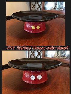 this mickey mouse cake stand has buttons on the front and back of it's tray